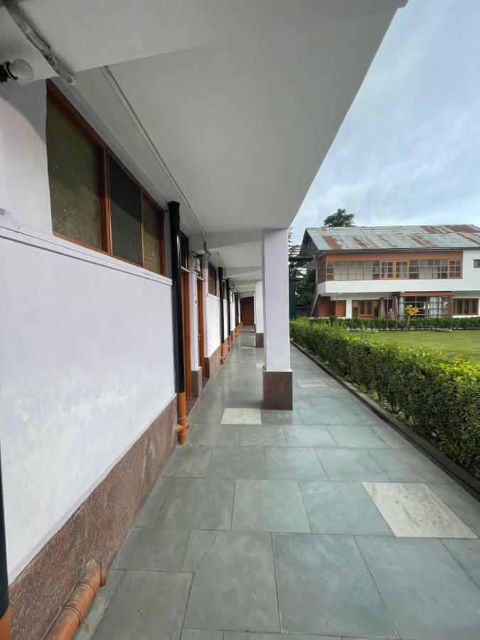 Hotel New Sahil Srinagar  Exterior photo