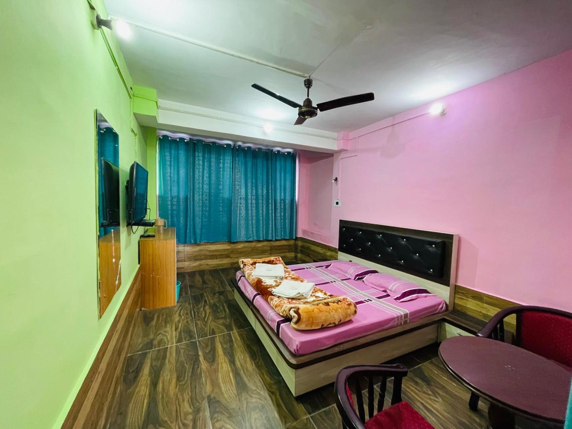 Hotel New Sahil Srinagar  Exterior photo